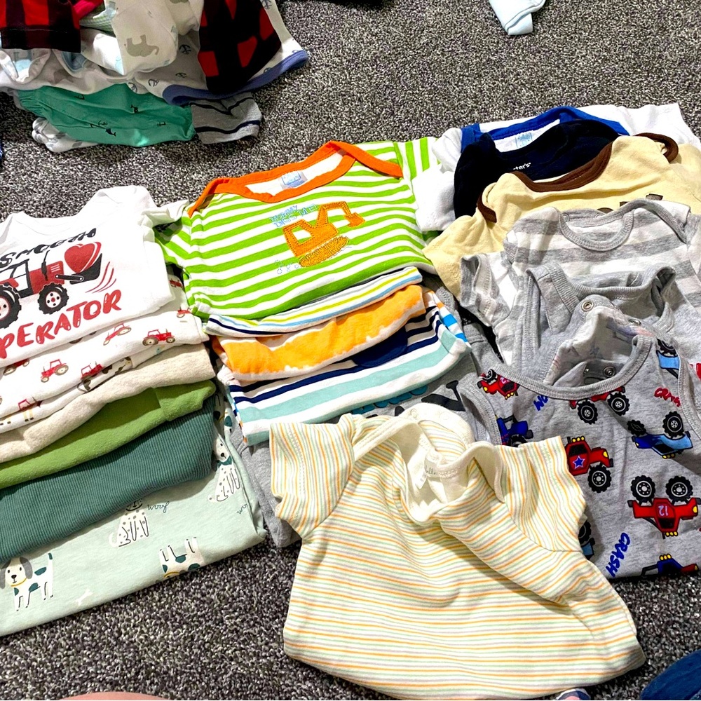 21 onesies - 3 Months - 9 Months